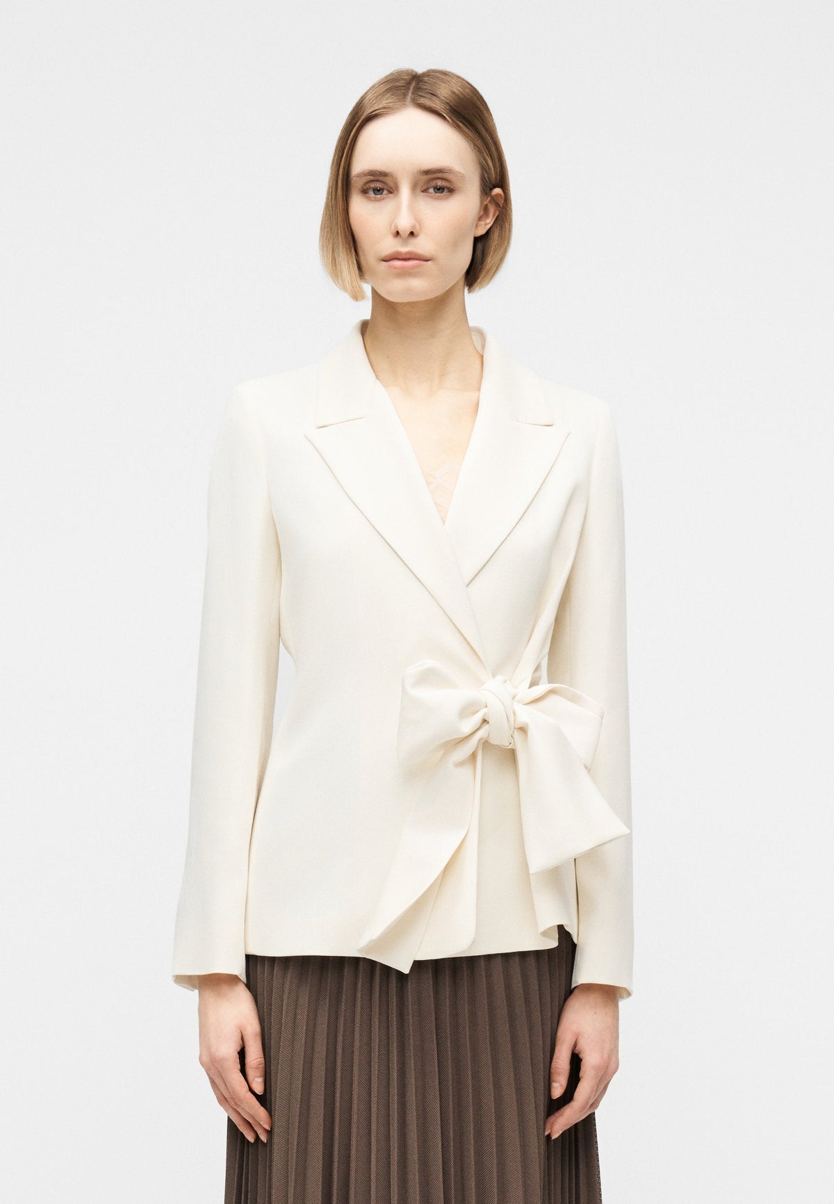 Blazer donna bianco doppiopetto Marella per outfit da ufficio