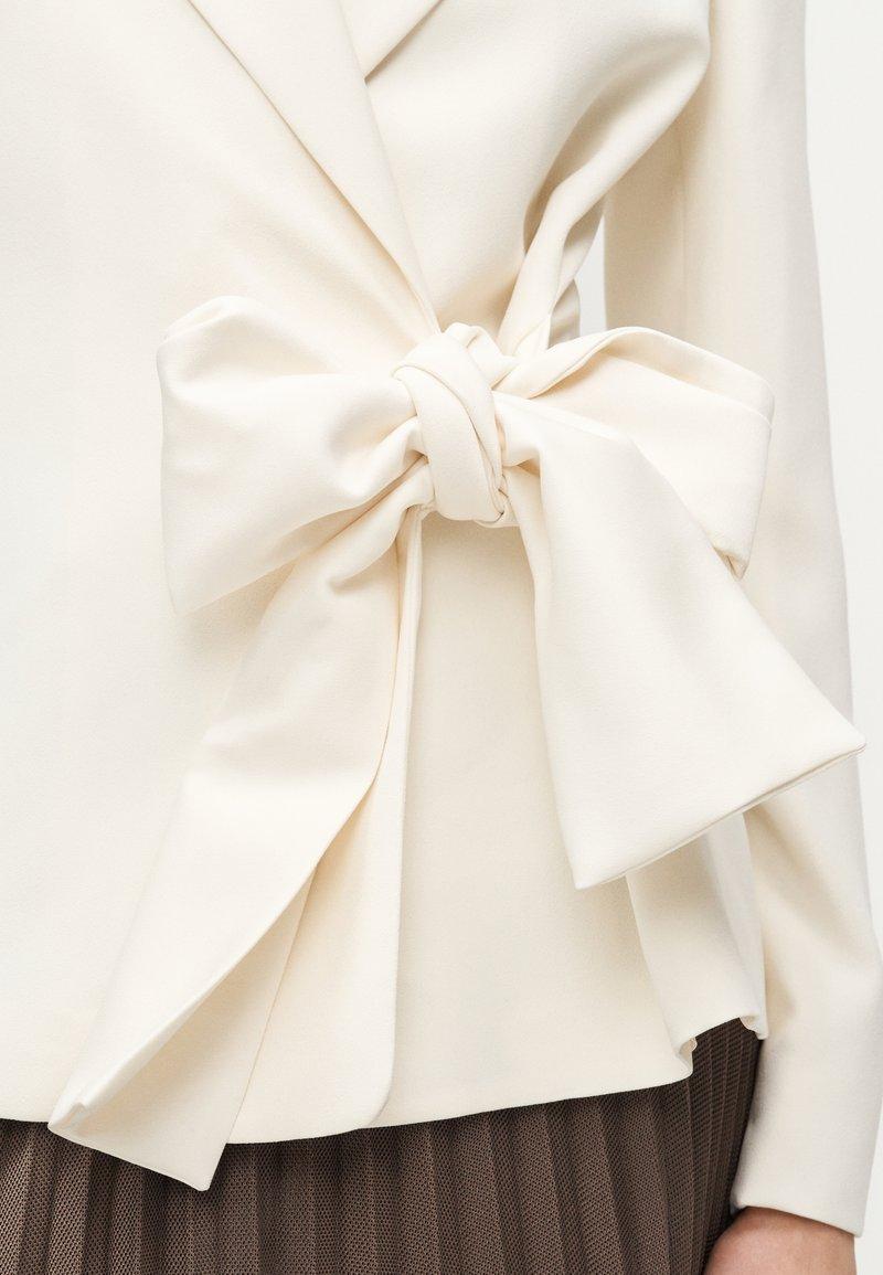 Giacca Bianco MARELLA art.365 MEANDRO 001 Donna 