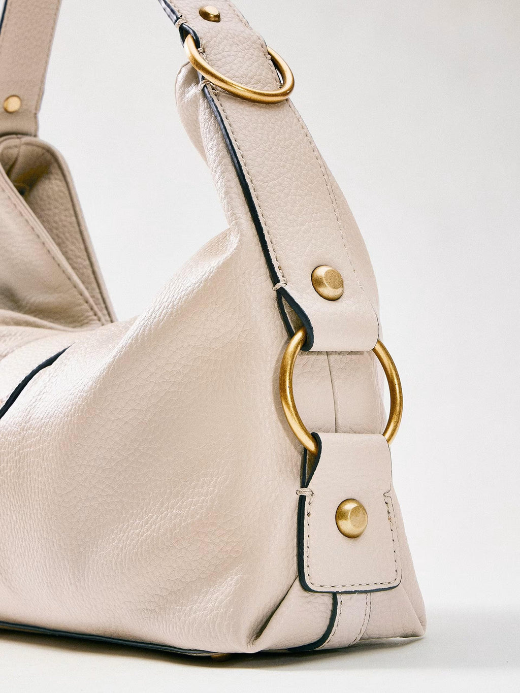 Borsa Bone GUESS HWBB93-08180 BON Donna 